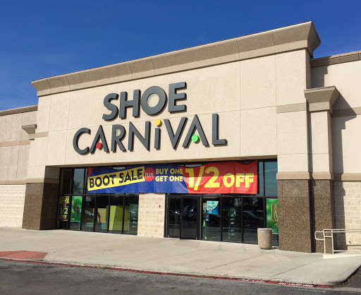 Shoe Carnival, 321 NW Loop 410, San Antonio, TX 78216, USA, 