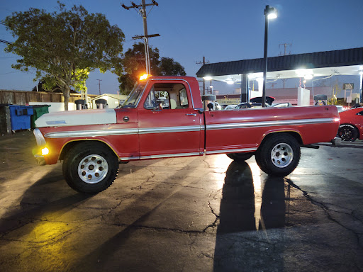 Self Service Car Wash «Magic Wand Car Wash», reviews and photos, 3115 Lincoln Blvd, Santa Monica, CA 90405, USA