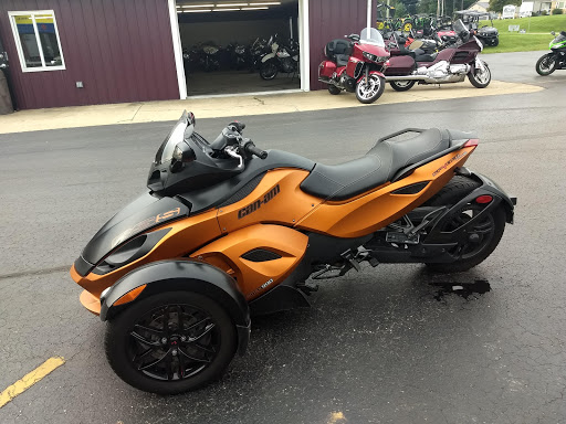 Motorcycle Dealer «Mid-Ohio Suzuki Honda Yamaha Kawasaki», reviews and photos, 494 Harcourt Rd, Mt Vernon, OH 43050, USA