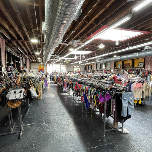 Thrift Store «Le Point Value Thrift», reviews and photos, 367 Linden St, Brooklyn, NY 11237, USA