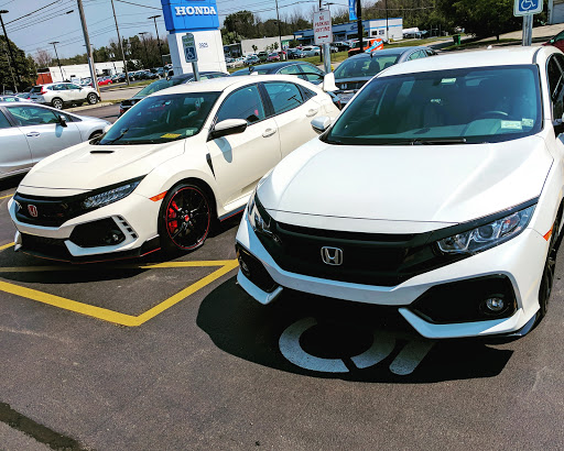 Honda Dealer «Garber Honda», reviews and photos, 3925 W Henrietta Rd, Rochester, NY 14623, USA