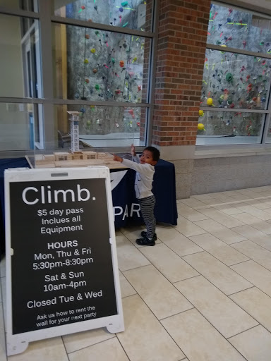 Recreation Center «Blue Ash Recreation Center», reviews and photos, 4433 Cooper Rd, Blue Ash, OH 45242, USA