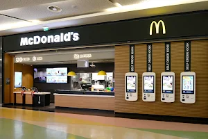 McDonald's - Fórum Castelo Branco image