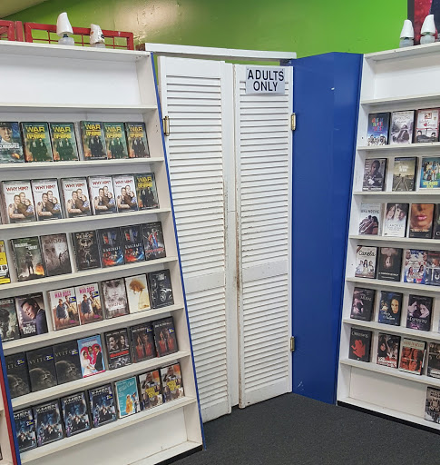 Movie Rental Store «Movie Town», reviews and photos, 13211 Gladstone Ave, Sylmar, CA 91342, USA