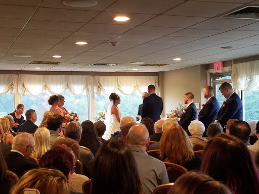 Country Club «Pleasant Valley Country Club», reviews and photos, 95 Armsby Rd, Sutton, MA 01590, USA