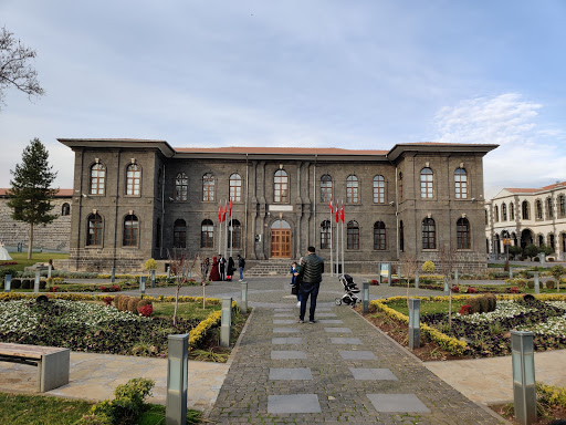 Balmumu Müzesi Diyarbakır