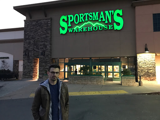 Sportsmans Warehouse image
