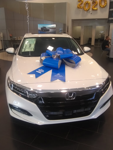 Honda Dealer «Spreen Honda», reviews and photos