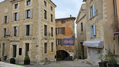 ROSIER - Immobilier Provence Luberon à Gordes