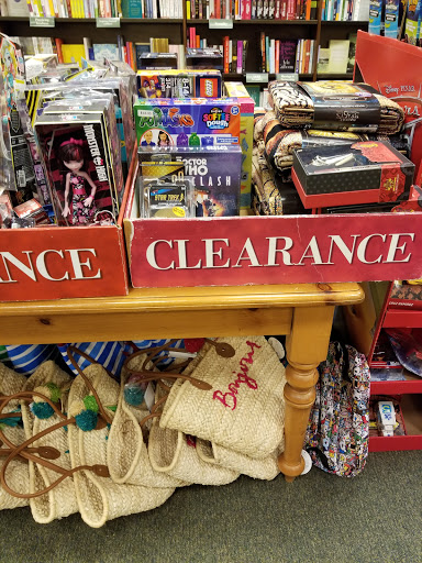 Book Store «Barnes & Noble», reviews and photos, 710 County Hwy 10, Blaine, MN 55434, USA