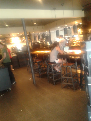 Coffee Shop «Starbucks», reviews and photos, 538 Boston Post Rd, Orange, CT 06477, USA