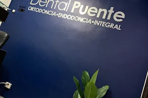 Clínica Dental Puente image