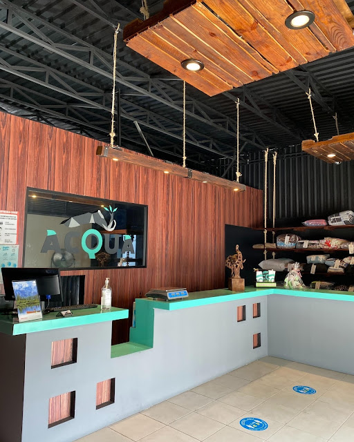 ACQUA Lavanderías + Tintorerías