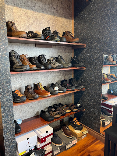 Shoe Store «Wide Shoes Only», reviews and photos, 203 Airport Way, Renton, WA 98057, USA