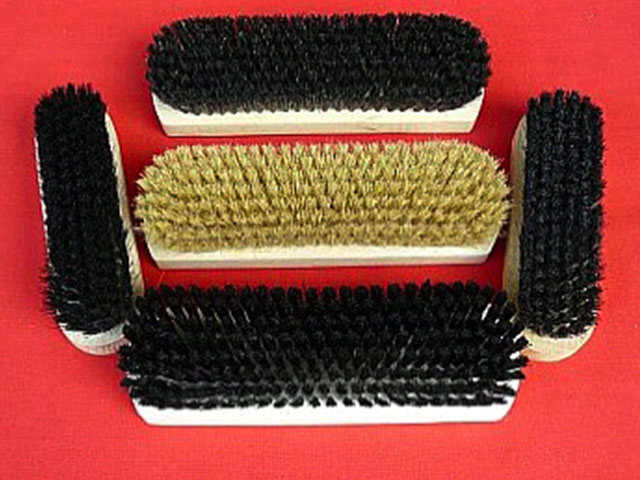 Opinii despre Производство на четки за бита Тетевен | ЧЕТПРОМ ООД în Тетевен - Строителна фирма