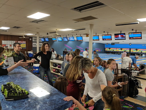 Bowling Alley «Medford Bowling Center», reviews and photos, 665 Stokes Rd, Medford, NJ 08055, USA