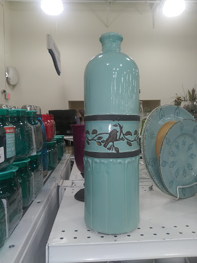 Thrift Store «Goodwill Oldsmar Superstore», reviews and photos, 3929 Tampa Rd, Oldsmar, FL 34677, USA