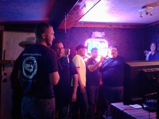 Karaoke Bar «Bayou Club», reviews and photos, 2210 Simmons Dr, Orange, TX 77630, USA