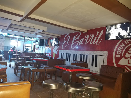 El Barril Lounge & Restaurant