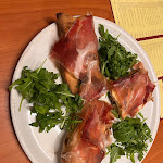 Photo n°1 de l'avis de Vincenzo.a fait le 28/06/2023 à 04:57 sur le  Pizza Family à Bolzano