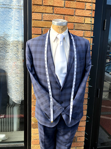 Tailor «Top Notch Tailors & Dry Cleaning», reviews and photos, 113 Power Rd, Pawtucket, RI 02860, USA