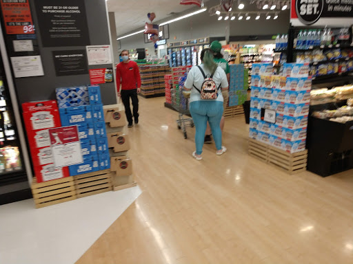 Grocery Store «Giant Food Stores», reviews and photos, 2641 MacArthur Rd, Whitehall, PA 18052, USA