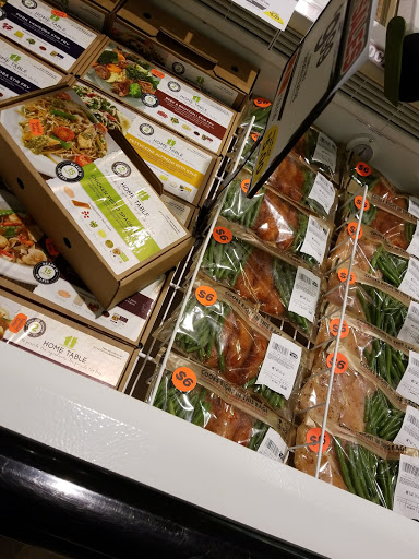 Supermarket «Big Y», reviews and photos, 300 Cooley St, Springfield, MA 01128, USA