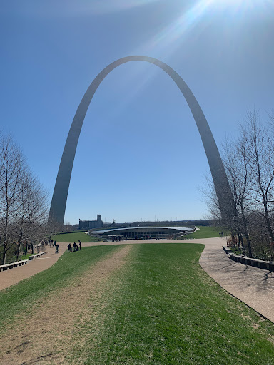 Gateway Arch Park