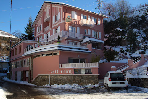 Hôtel Le Grillon à Ax-les-Thermes