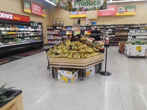 Grocery Store «Grocery Outlet Bargain Market», reviews and photos, 15719 Downey Ave, Paramount, CA 90723, USA