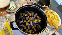 Moules-frites du Restaurant français Le Marina à Camiers - n°5