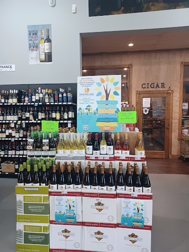 Liquor Store «Turtle Creek Wine, Spirits , Growlers and Cigars.», reviews and photos, 276 Exchange Blvd, Bethlehem, GA 30620, USA