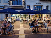 Atmosphère du Restaurant de fruits de mer Chez Roger à Marseille - n°4