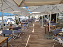 Atmosphère du Restaurant français La Plage du Martinez à Cannes - n°6