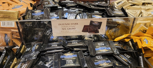 Chocolate Shop «Ghirardelli Ice Cream and Chocolate Shop», reviews and photos, 3545 S Las Vegas Blvd, Las Vegas, NV 89109, USA