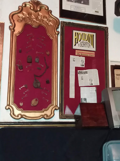 Museum «Houdini Museum-Tour & Magic Show», reviews and photos, 1433 N Main Ave, Scranton, PA 18508, USA