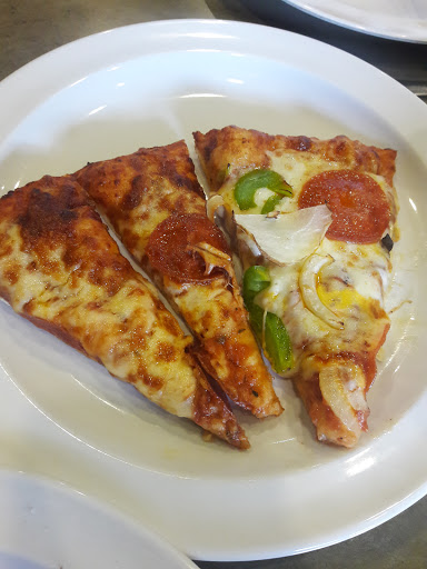 Pizza Restaurant «Round Table Pizza», reviews and photos, 34410 16th Ave S, Federal Way, WA 98003, USA