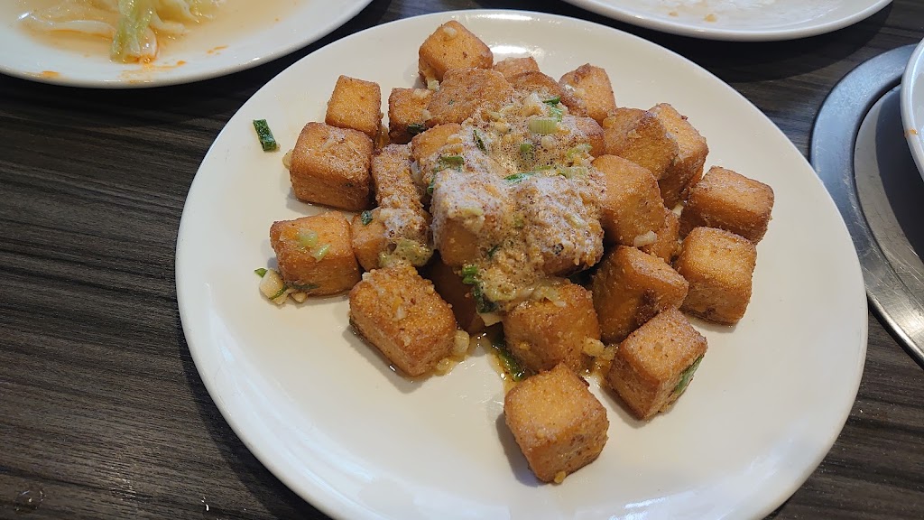 鼎味鍋物 時尚小火鍋 馬祖店 的照片