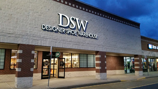 DSW Designer Shoe Warehouse, 1070 MA-132, Hyannis, MA 02601, USA, 