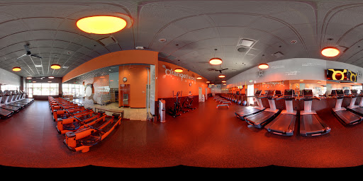 Health Club «Orangetheory Fitness Cranston», reviews and photos, 4 Chapel View Blvd, Cranston, RI 02920, USA