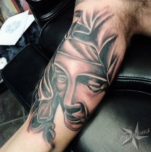 Tattoo Shop «Famous Tattoos & Body Piercing», reviews and photos, 5120 S Cleveland Ave, Fort Myers, FL 33907, USA