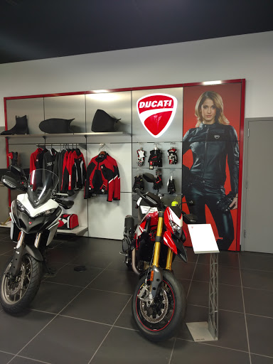 BMW Motorcycle Dealer «Frontline Eurosports», reviews and photos, 1003 Electric Rd, Salem, VA 24153, USA