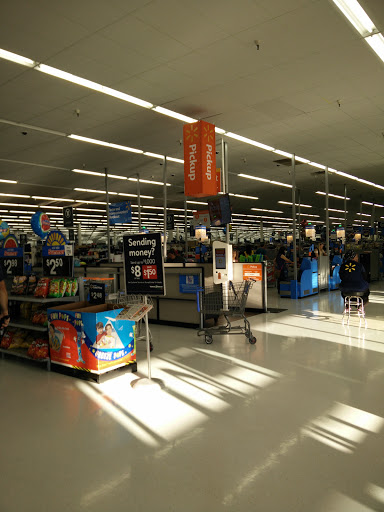 Discount Store «Walmart», reviews and photos, 1360 Town Centre Dr, Eagan, MN 55123, USA