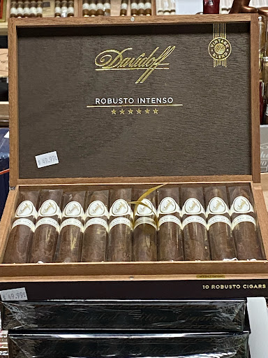 Vaporizer Store «SMOKE CITY VAPES», reviews and photos, 11819 S Pulaski Rd, Alsip, IL 60803, USA