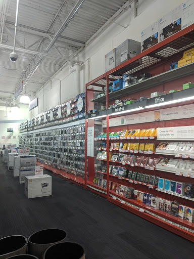 Office Supply Store «Staples», reviews and photos, 613 Washington Blvd, Jersey City, NJ 07310, USA