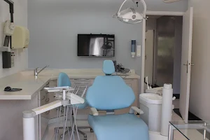 Dr Harroch Amram - Dentiste à Charenton-le-Pont image