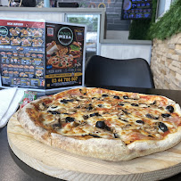 Plats et boissons du Pizzeria FRANCE PIZZA ORRY LA VILLE - n°20