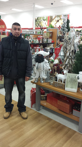 Department Store «T.J. Maxx», reviews and photos, 5 Main St, East Hartford, CT 06118, USA