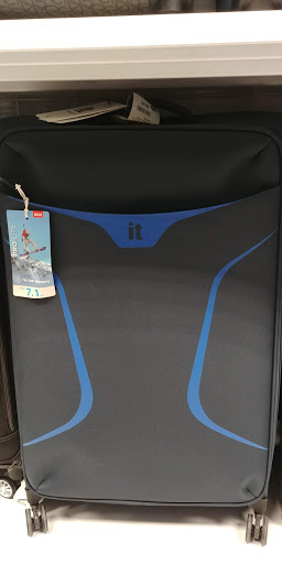 Clothing Store «Ross Dress for Less», reviews and photos, 2590 Bell Rd, Auburn, CA 95603, USA