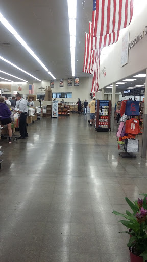 Supermarket «Hy-Vee», reviews and photos, 901 S 4th St, Clinton, IA 52732, USA